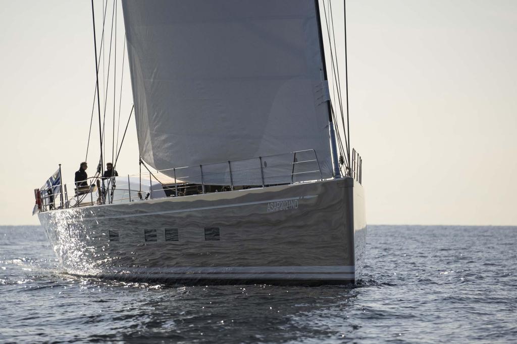 Nautors Swan Swan 120