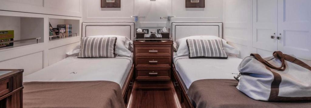 Nautors Swan Swan 120