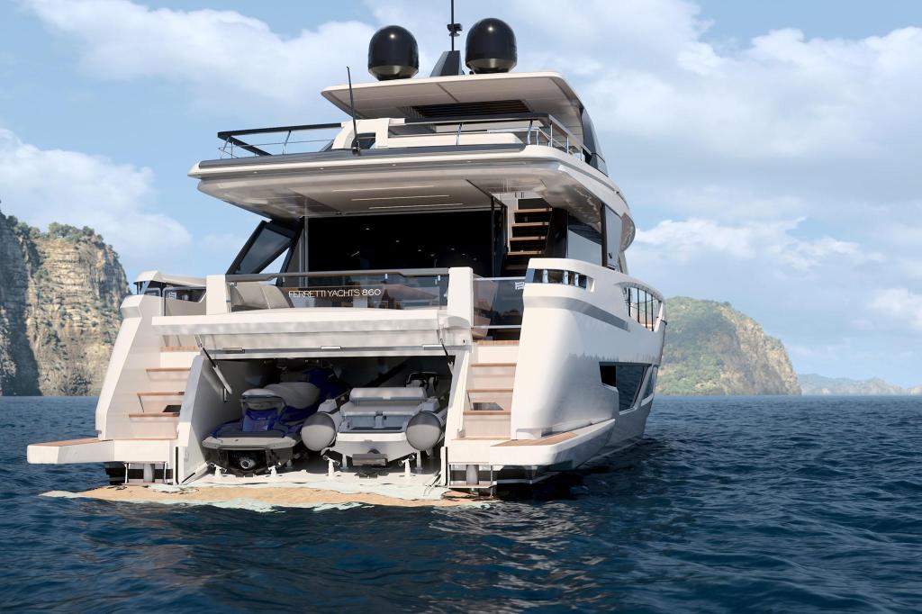 Ferretti 860