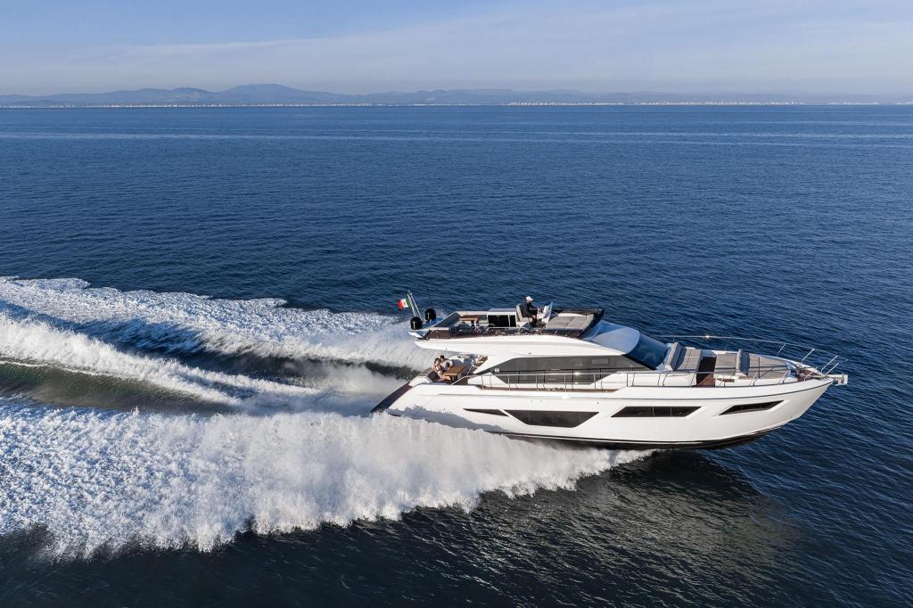 Ferretti 580