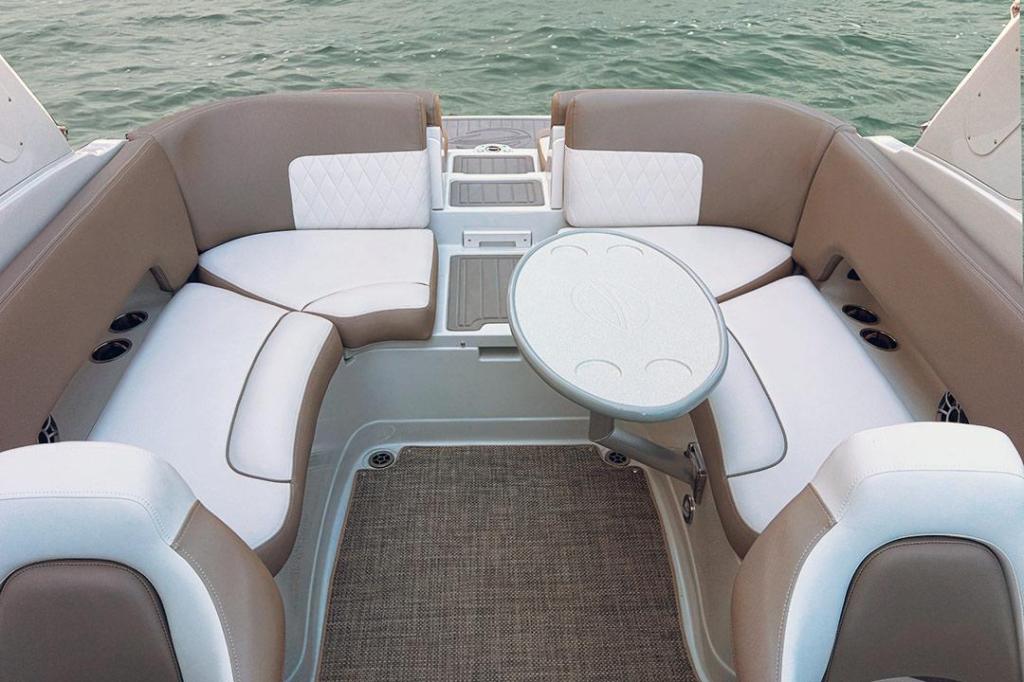 Crownline 270 SS