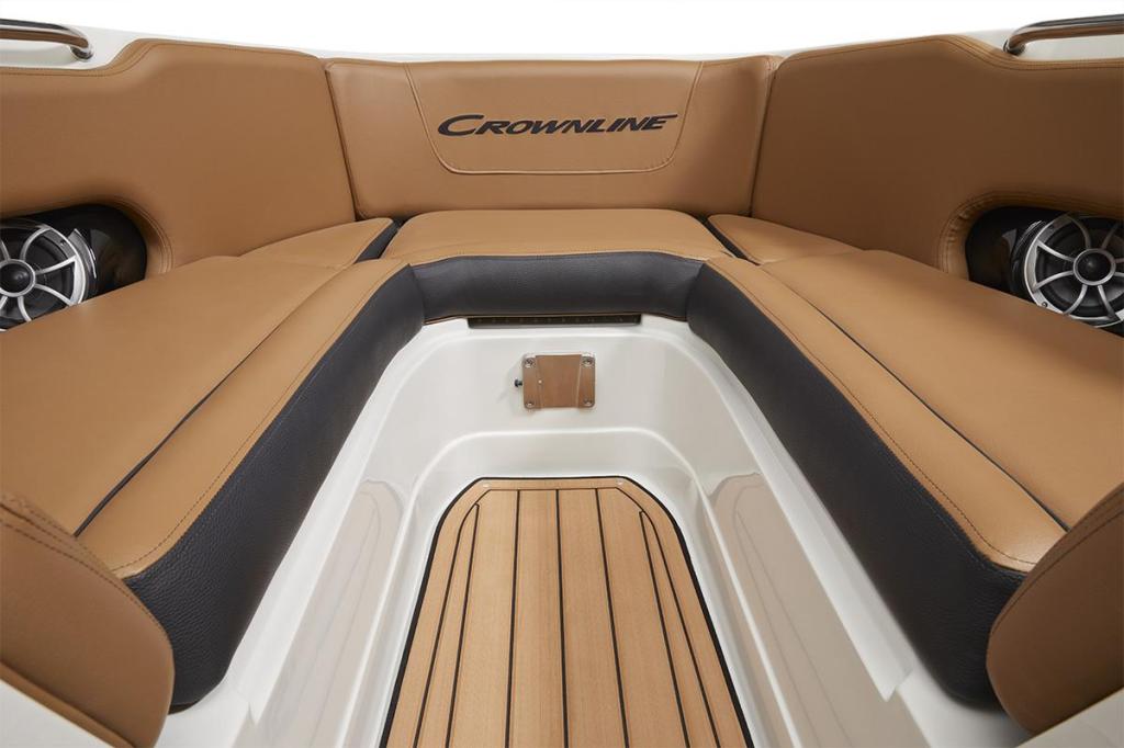 Crownline 250 XSS
