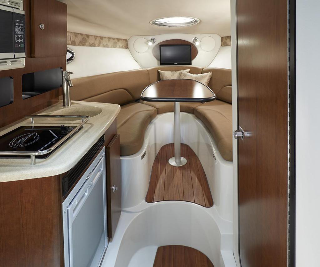 Crownline 270 CR