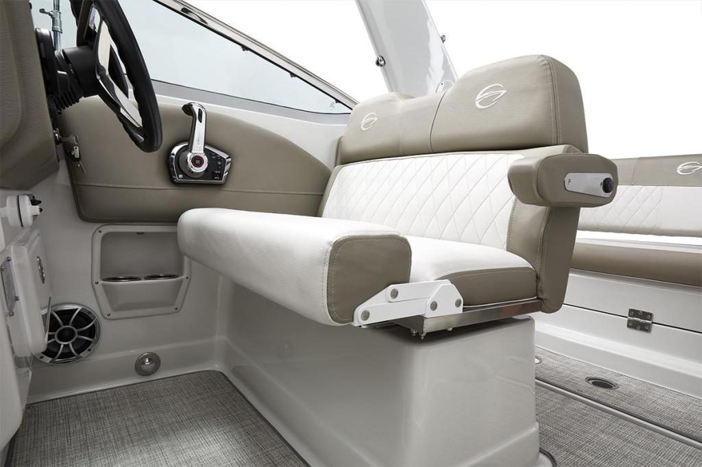 Crownline 270 CR