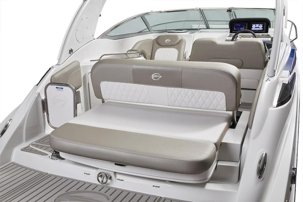 Crownline 270 CR
