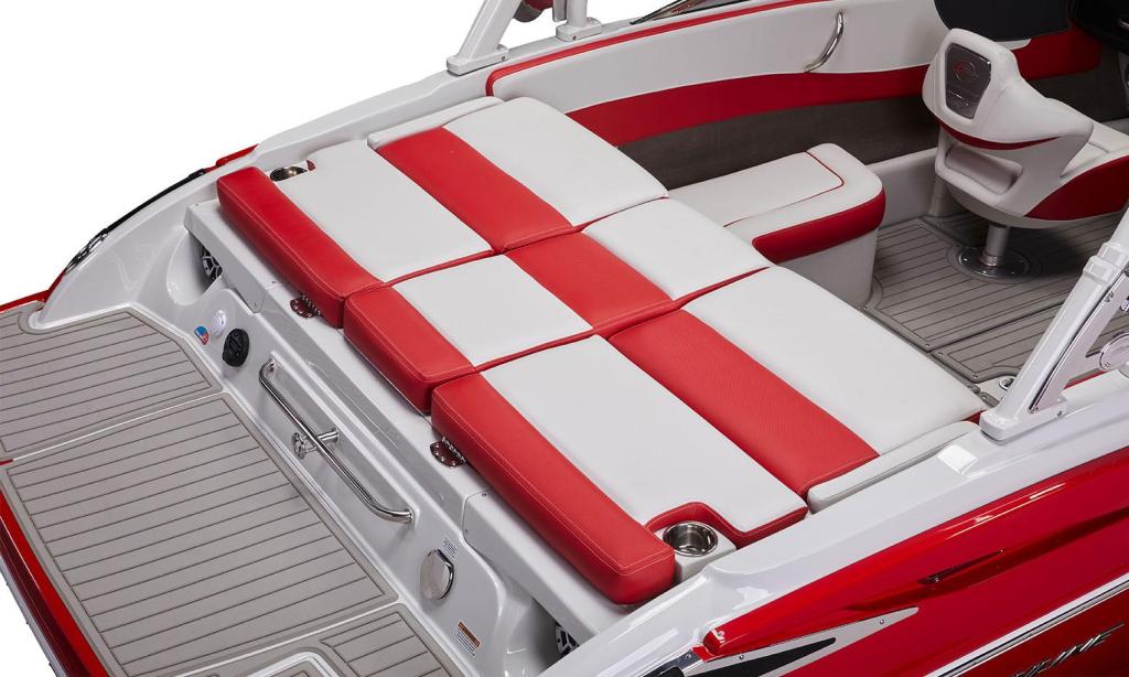 Crownline 240 SS Surf
