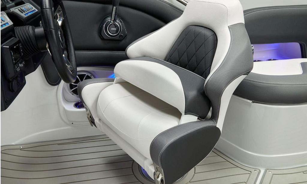 Crownline 260 SS Surf