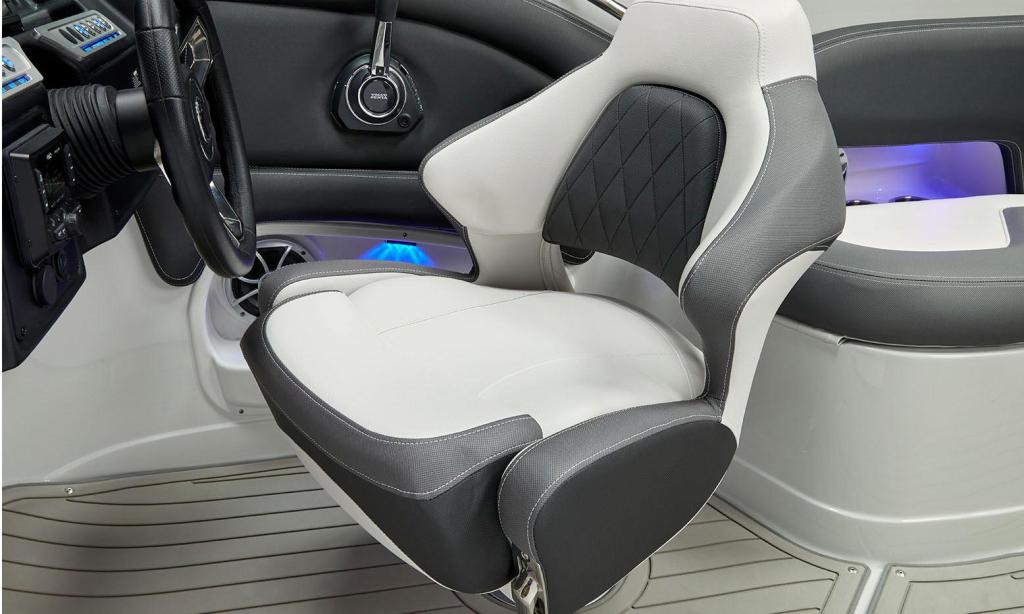 Crownline 260 SS Surf