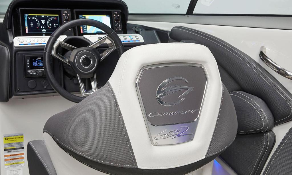 Crownline E255 Surf