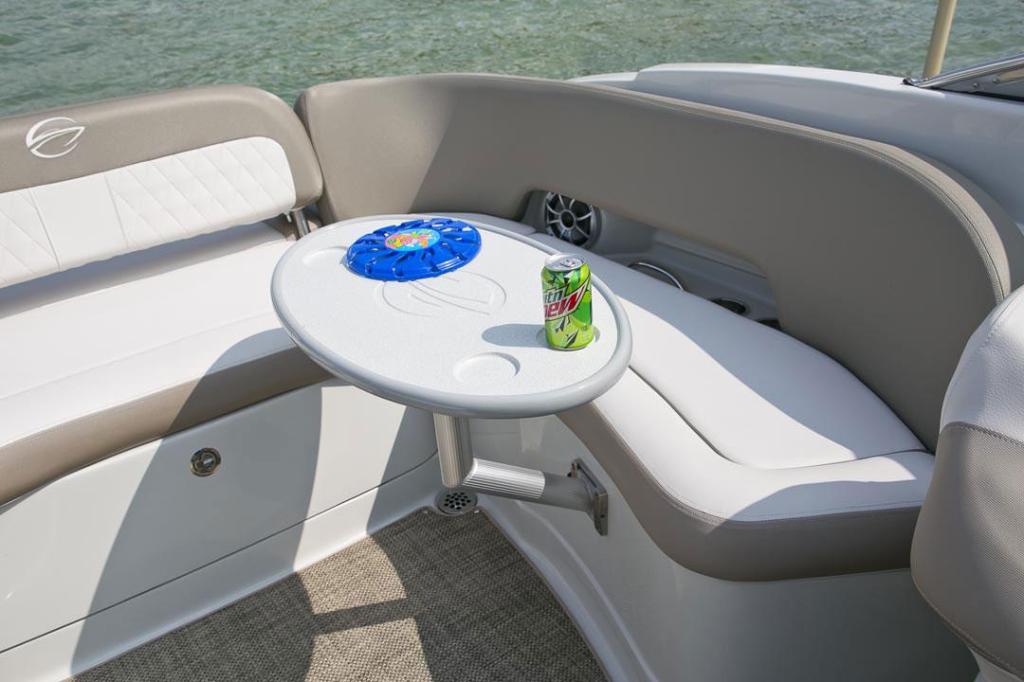 Crownline E255