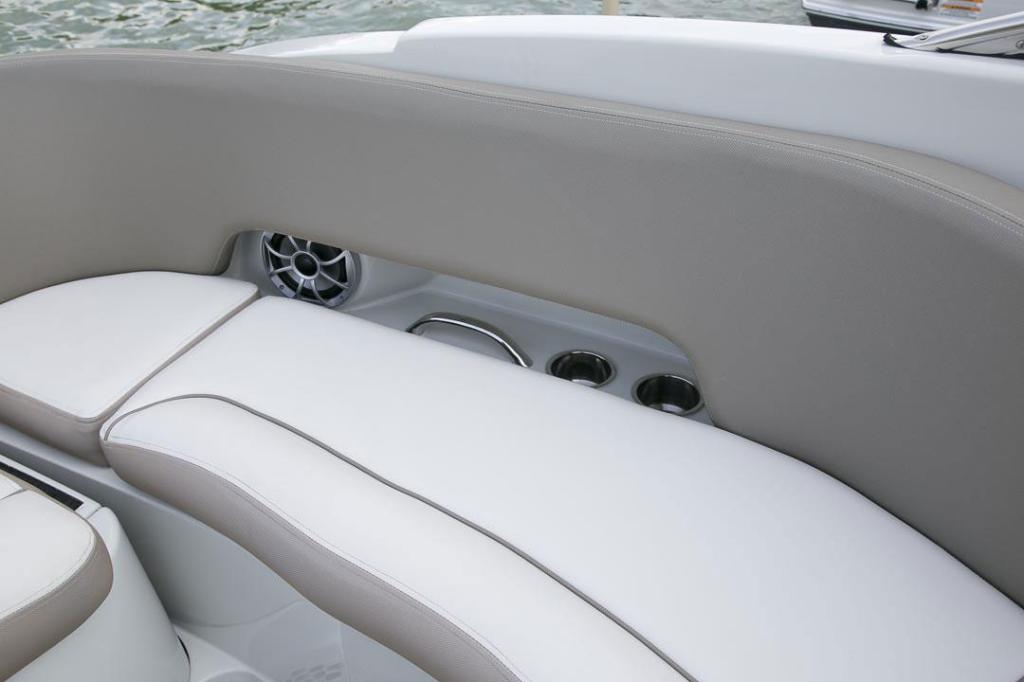 Crownline E255