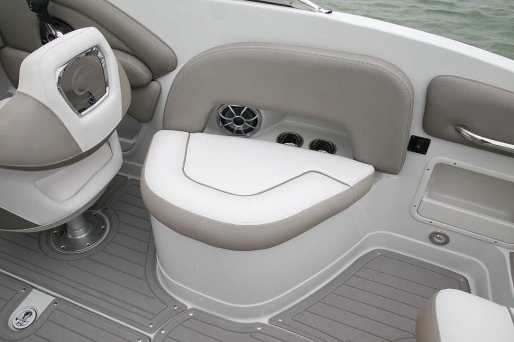 Crownline E255