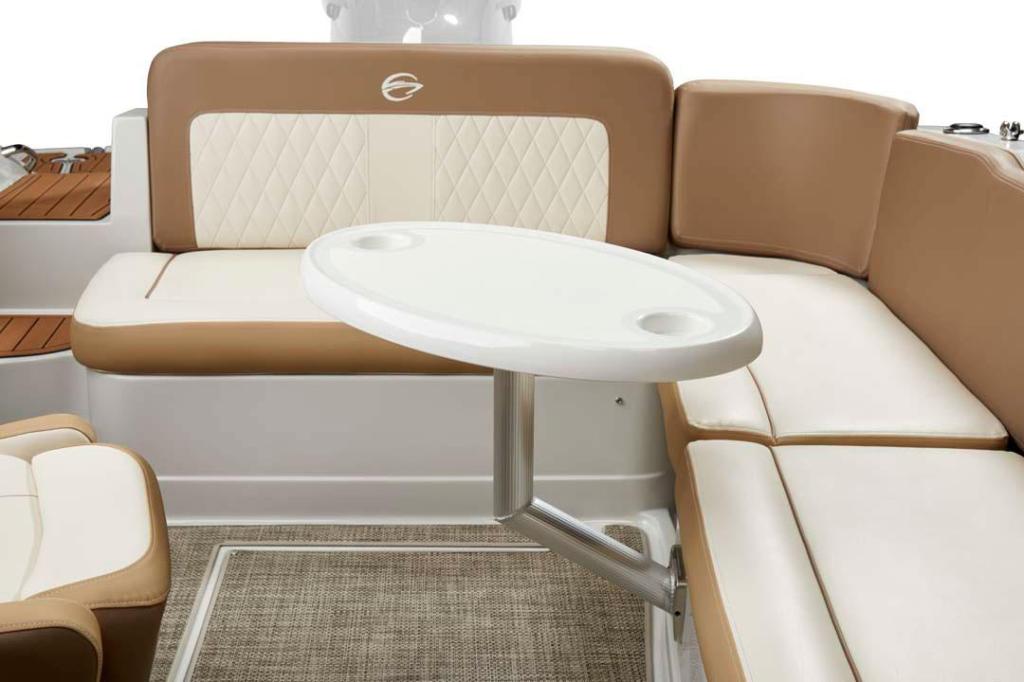 Crownline E230 XS