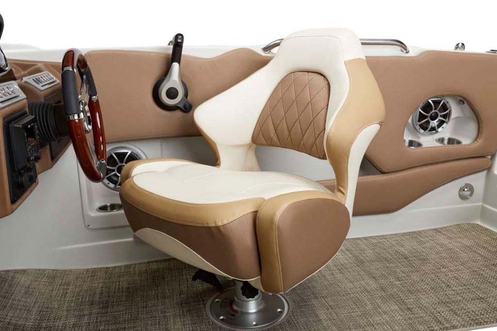 Crownline E230 XS
