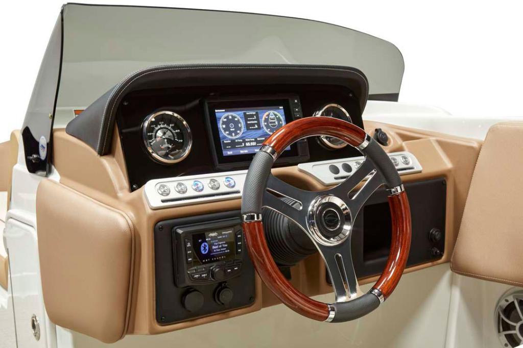Crownline E230 XS
