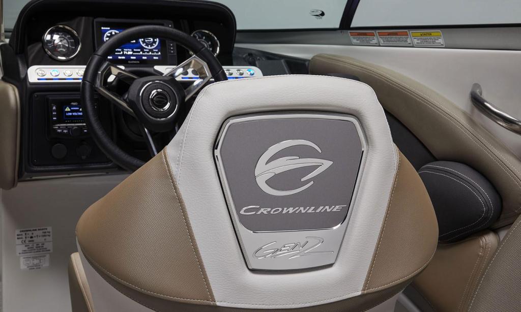 Crownline E260 XS