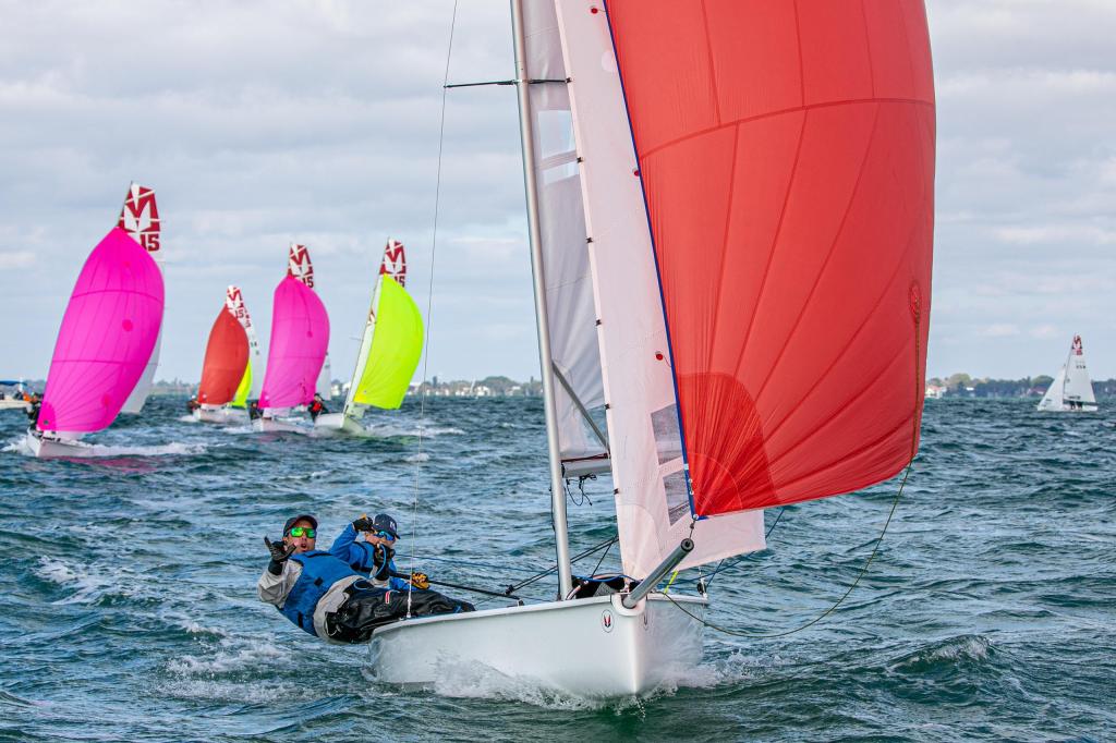 Melges 15