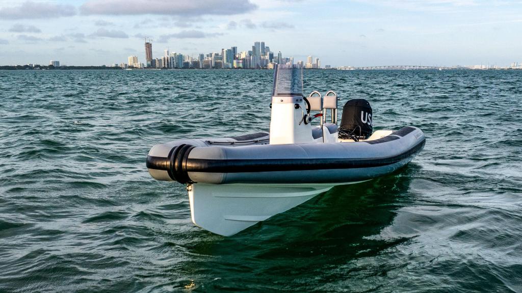 Melges RIB 625C