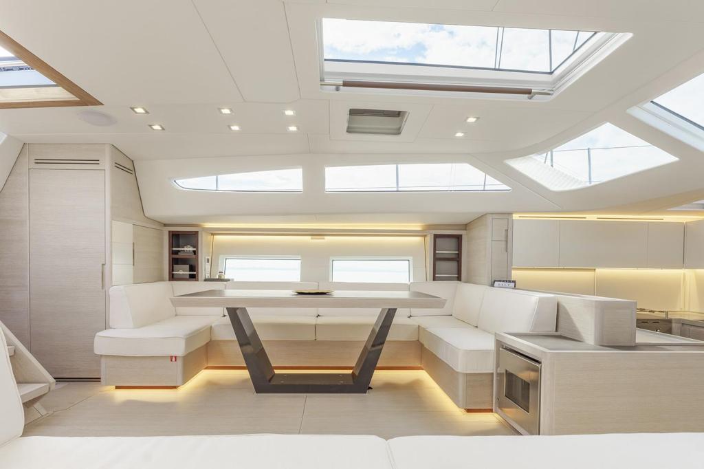 Advanced Yachts A66 Salt