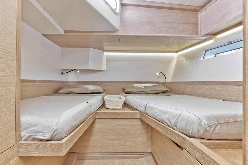 Advanced Yachts A66 One Shot