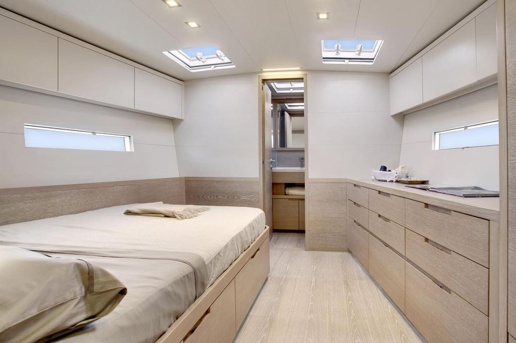 Advanced Yachts A66 One Shot
