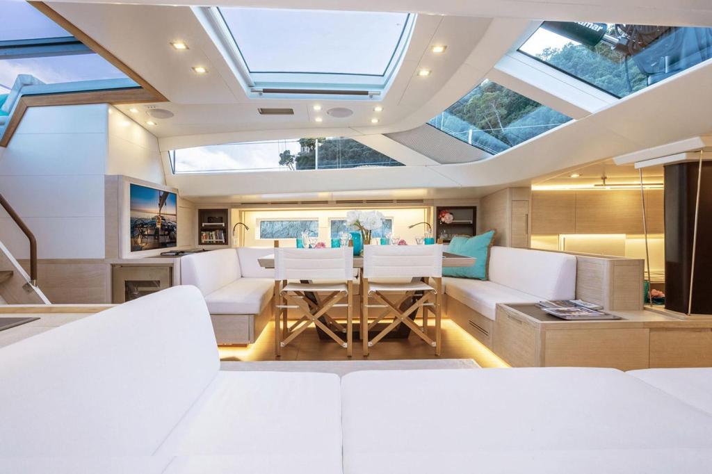 Advanced Yachts A80 Mindfulness