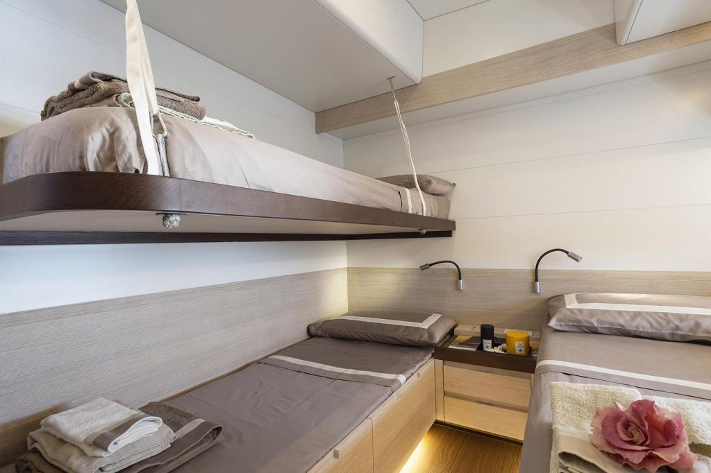 Advanced Yachts A80 Mindfulness
