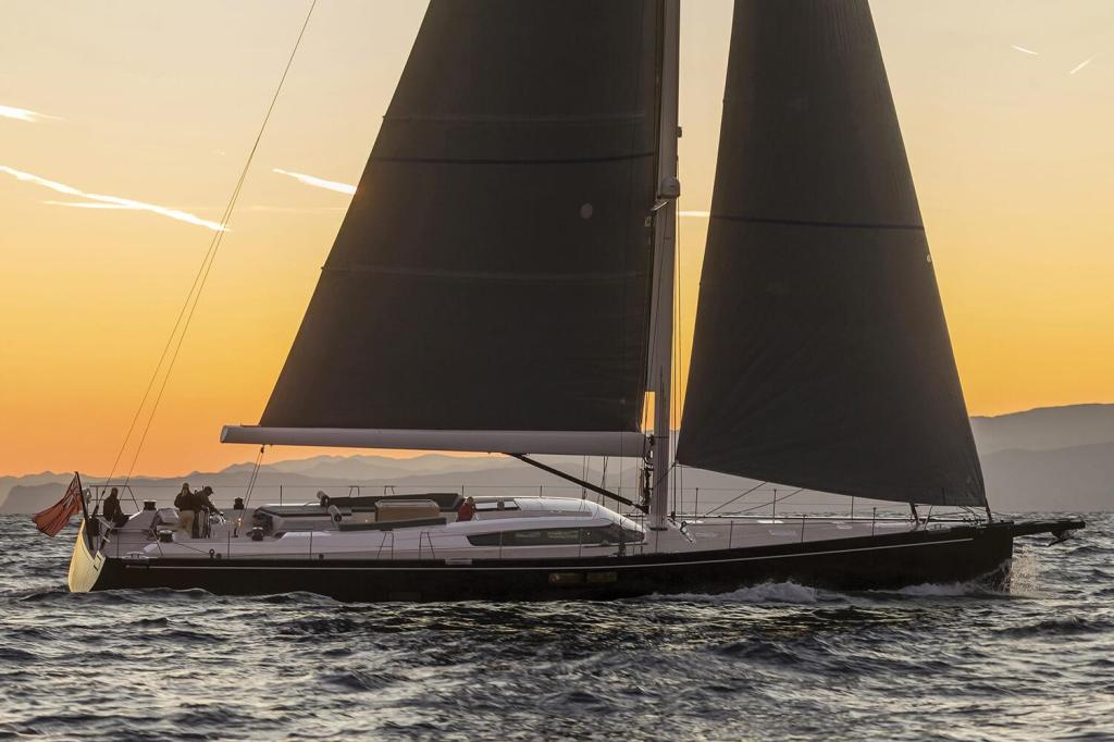 Advanced Yachts A80 Jikan
