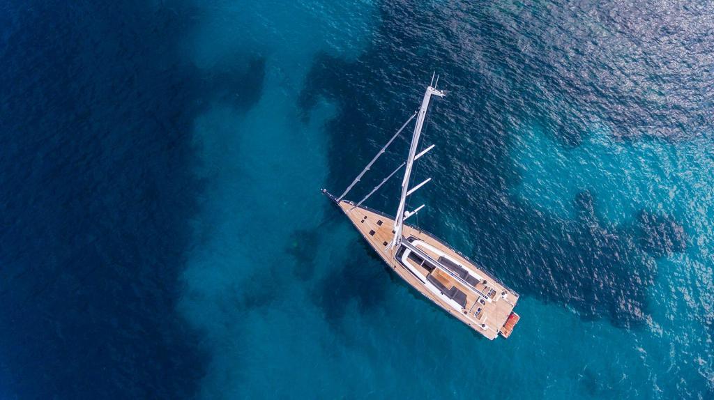 Advanced Yachts A80 Jikan