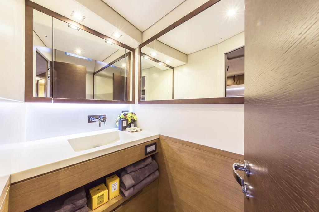 Advanced Yachts A80 Jikan