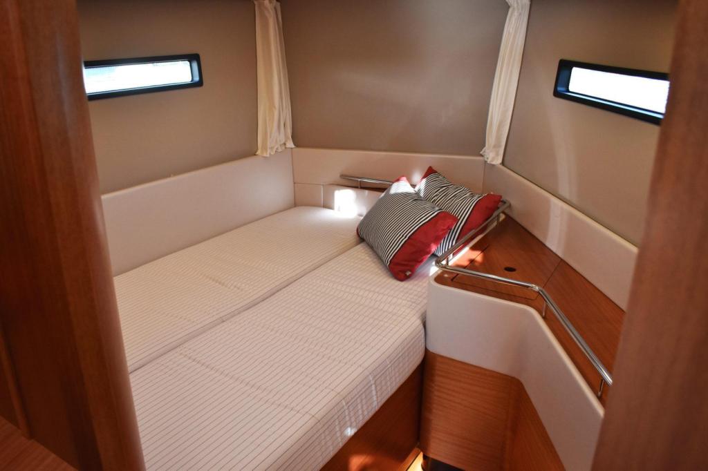Najad N395 AC
