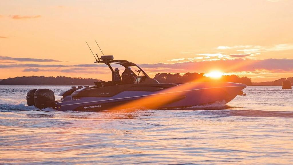 Sunseeker Hawk 38