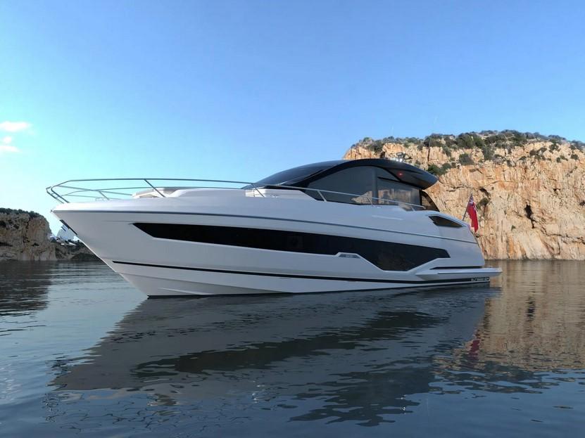 Sunseeker Predator 55