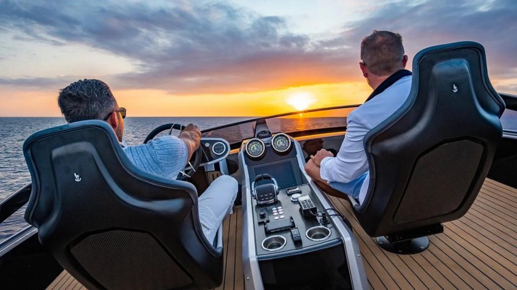 Sunseeker 65 Sport Yacht