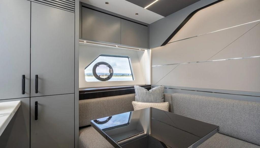 Sunseeker 74 Sport Yacht XPS