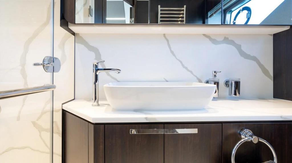 Sunseeker 74 Sport Yacht XPS