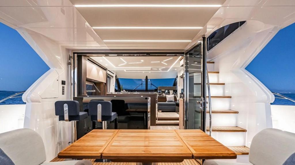 Sunseeker Manhattan 55