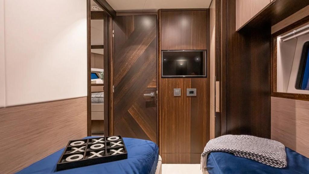 Sunseeker Manhattan 55