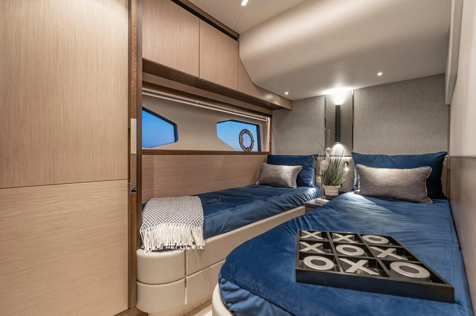 Sunseeker Manhattan 55