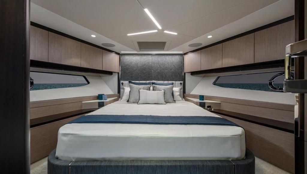 Sunseeker Manhattan 68