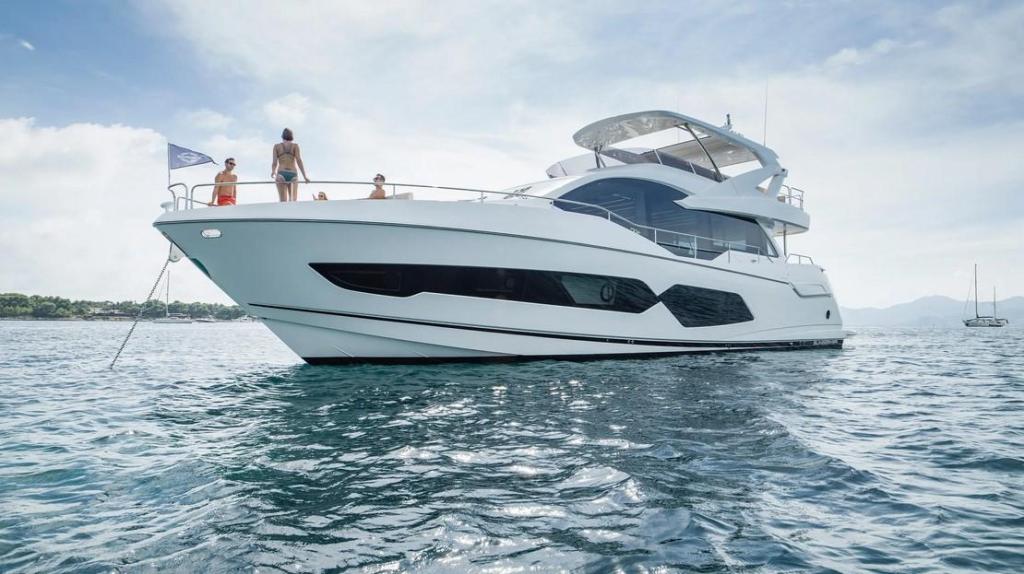 Sunseeker 76 Yacht
