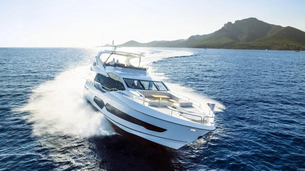 Sunseeker 76 Yacht