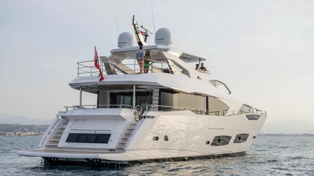 Sunseeker 95 Yacht