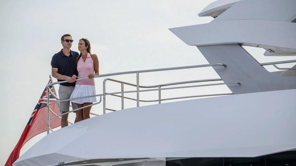 Sunseeker 95 Yacht