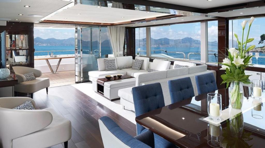 Sunseeker 95 Yacht