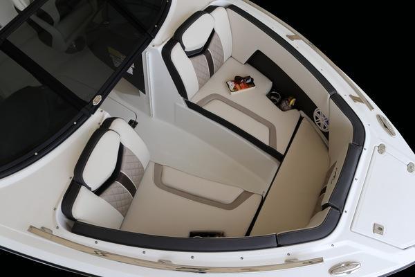 Monterey 215SS