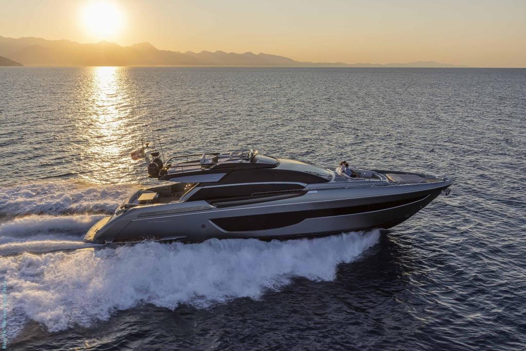 Riva 76 Perseo