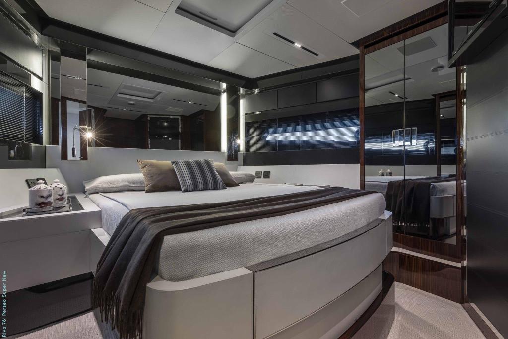 Riva 76 Perseo