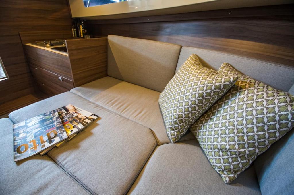 Antaris Seventy 7 Cabin
