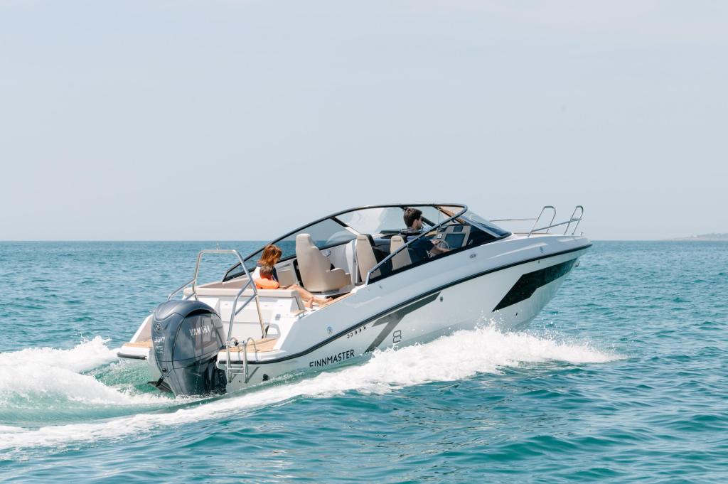 Finnmaster Cruiser Boat T8